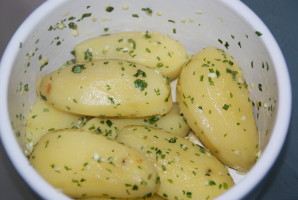 Pommes de terre persillées